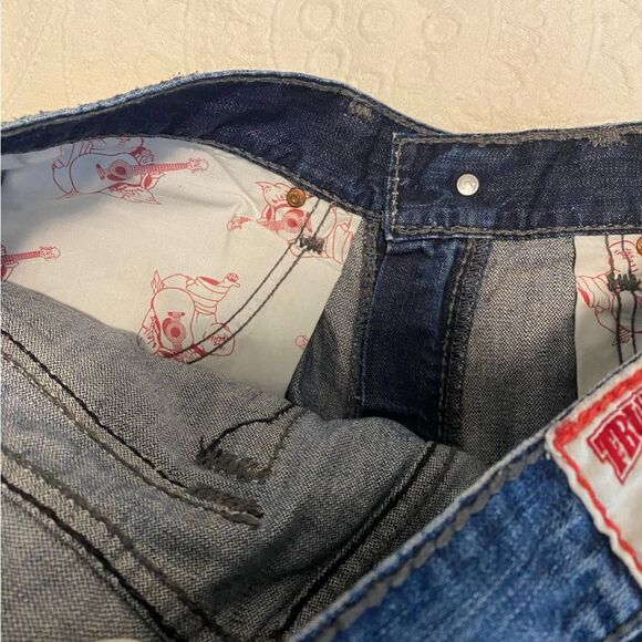 Y2K True Religion size 36 Dark Wash 100% Cotton Straight Leg Pocket Flap Jeans - Picture 13 of 15
